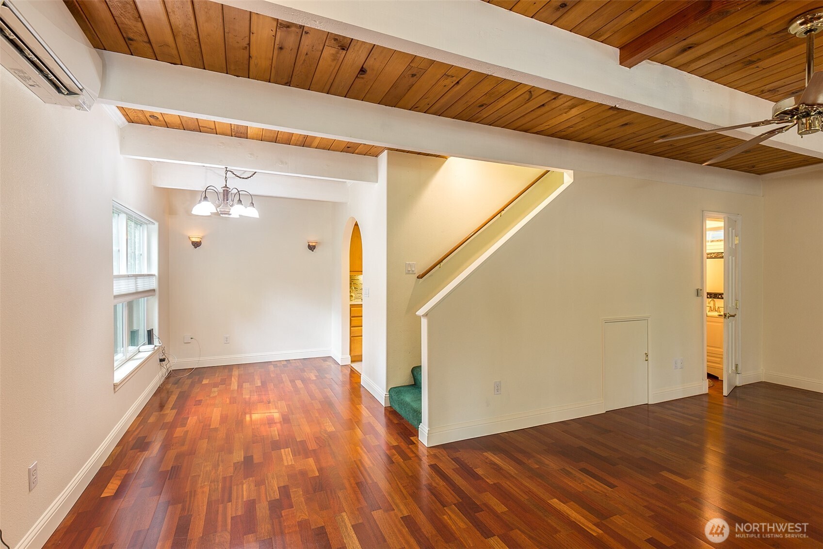 31 Salal Way