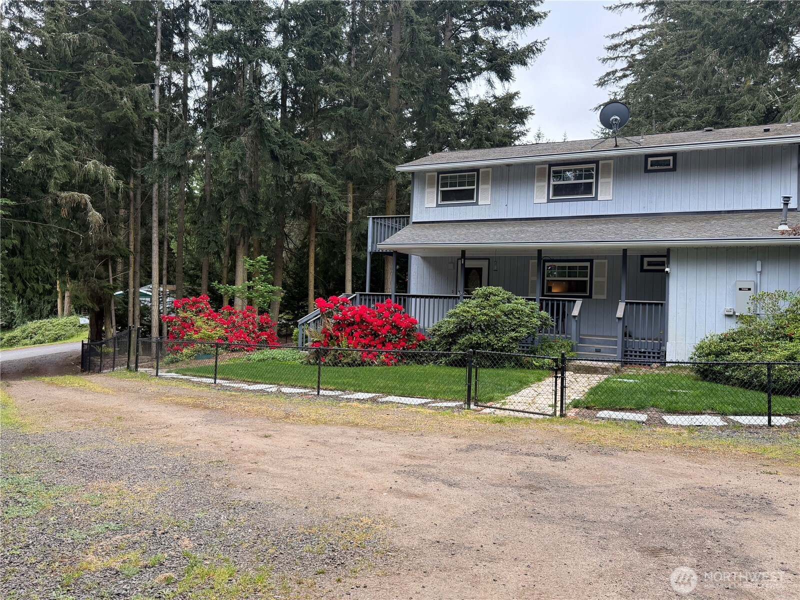 31 Salal Way