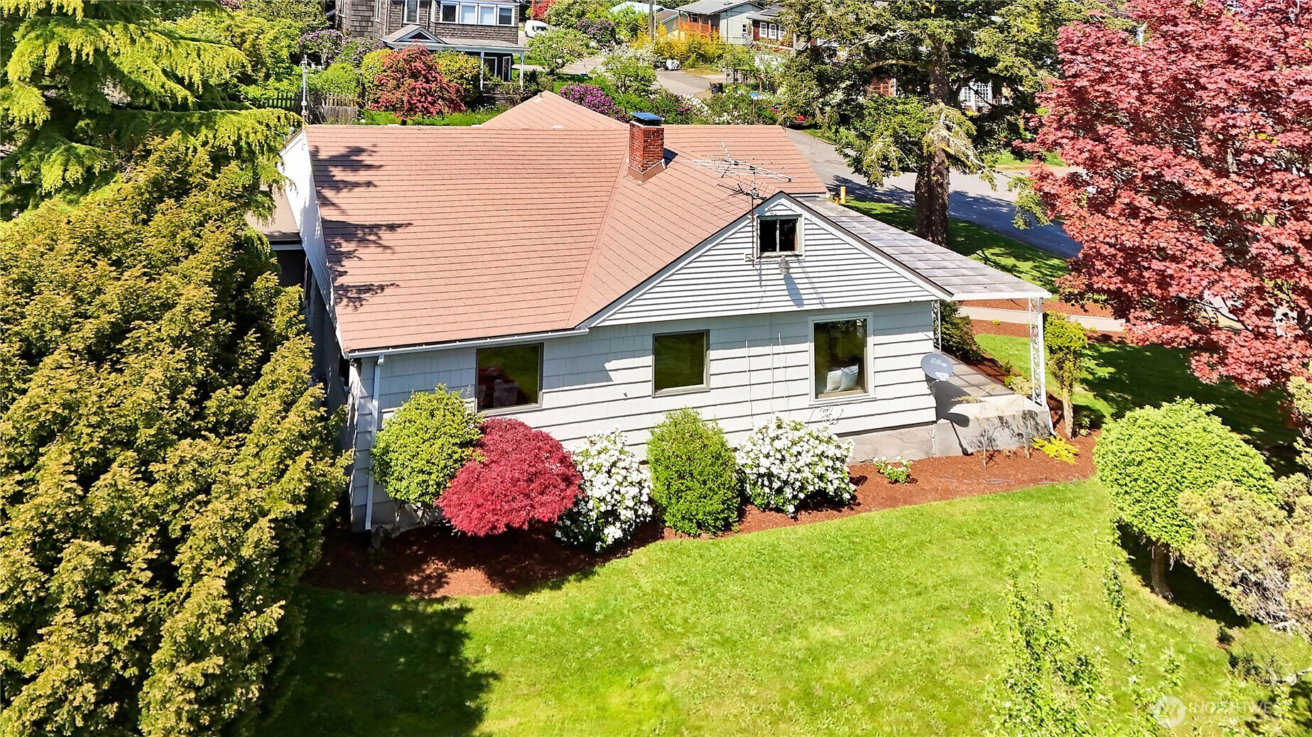 1635 Madison