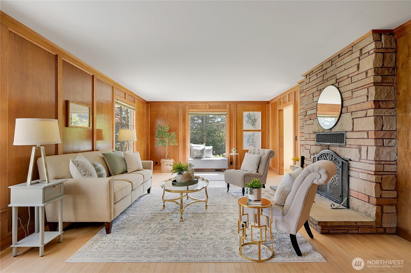 1635 Madison