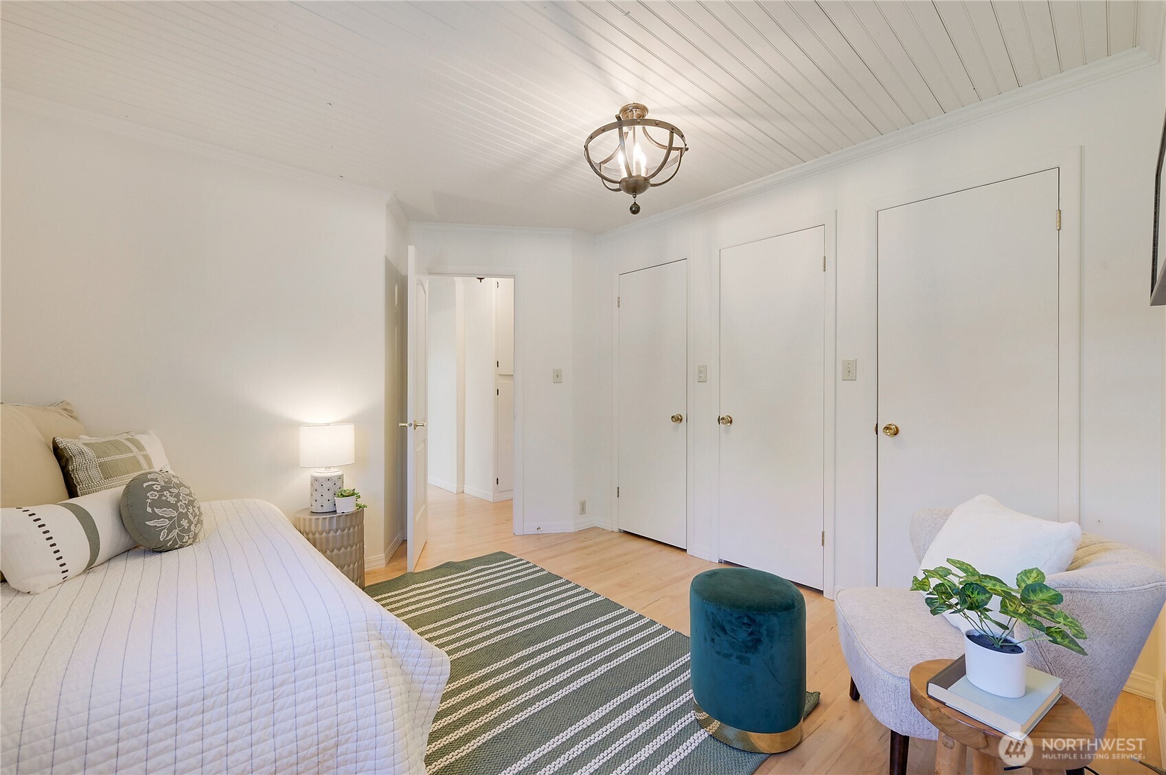 1635 Madison