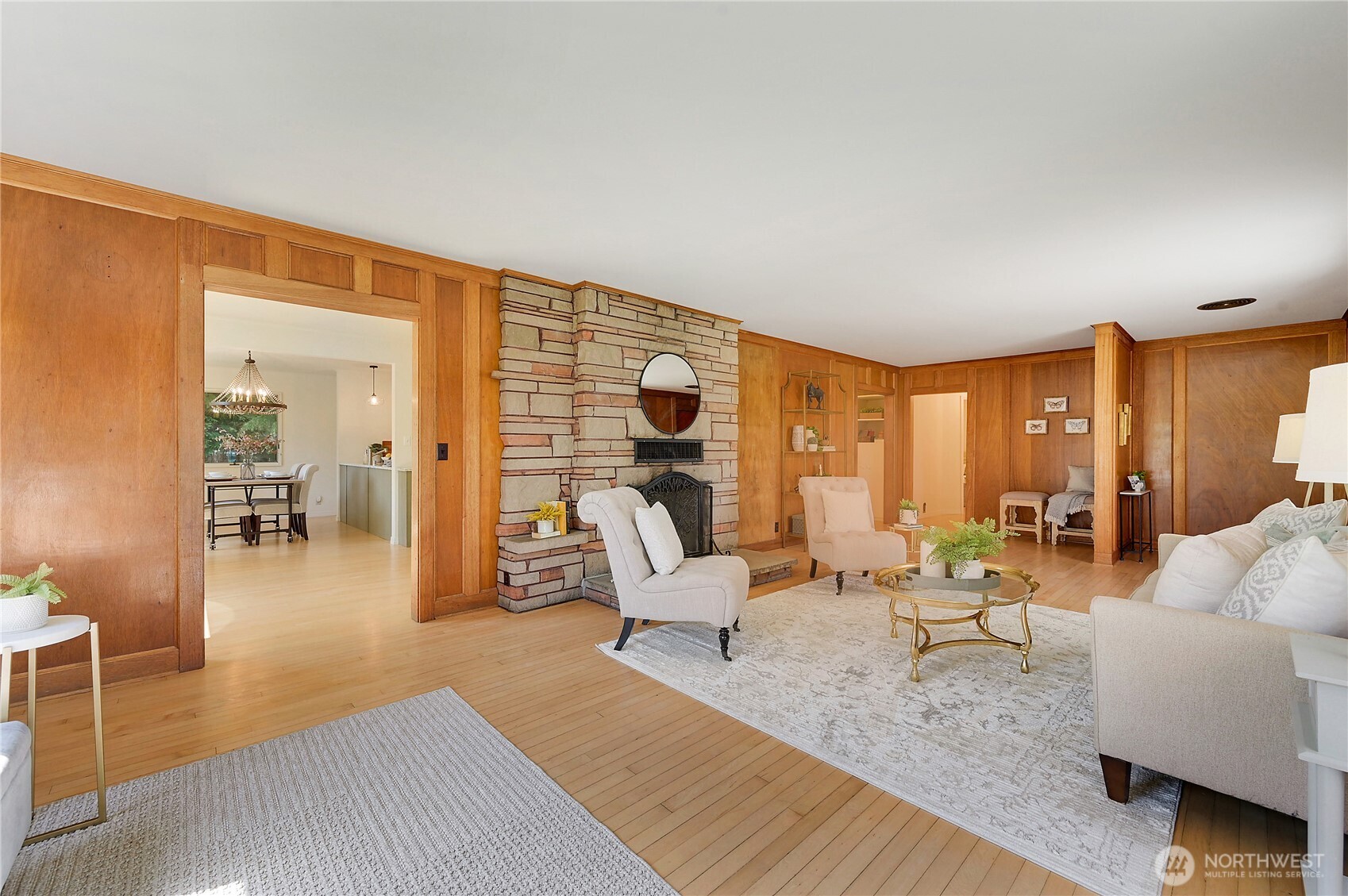 1635 Madison