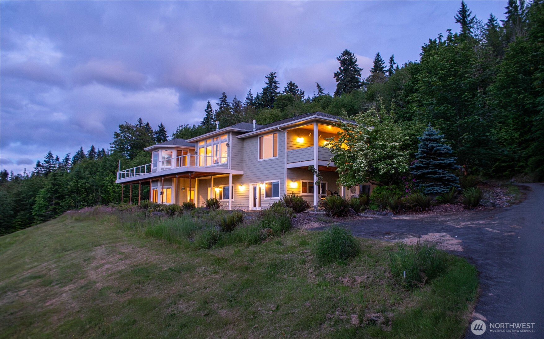 975 E Simmons Road