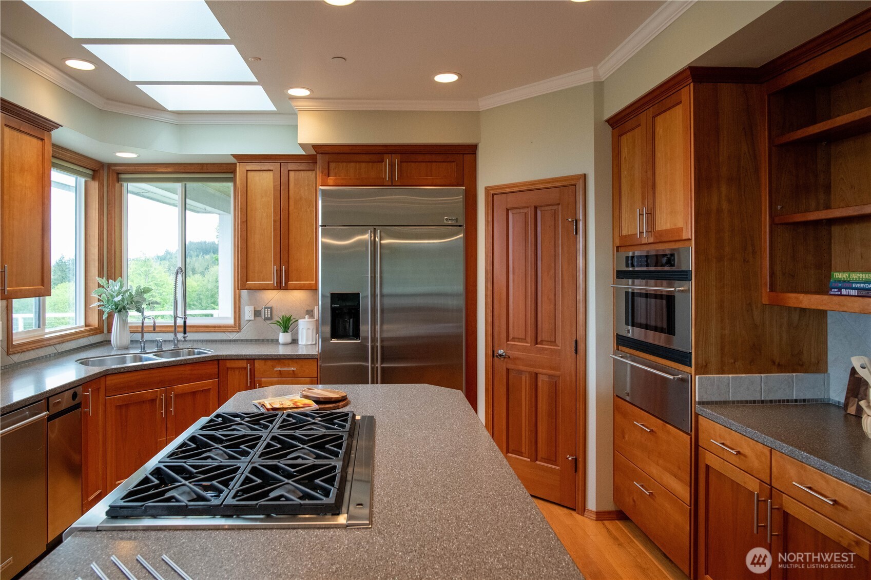 975 E Simmons Road