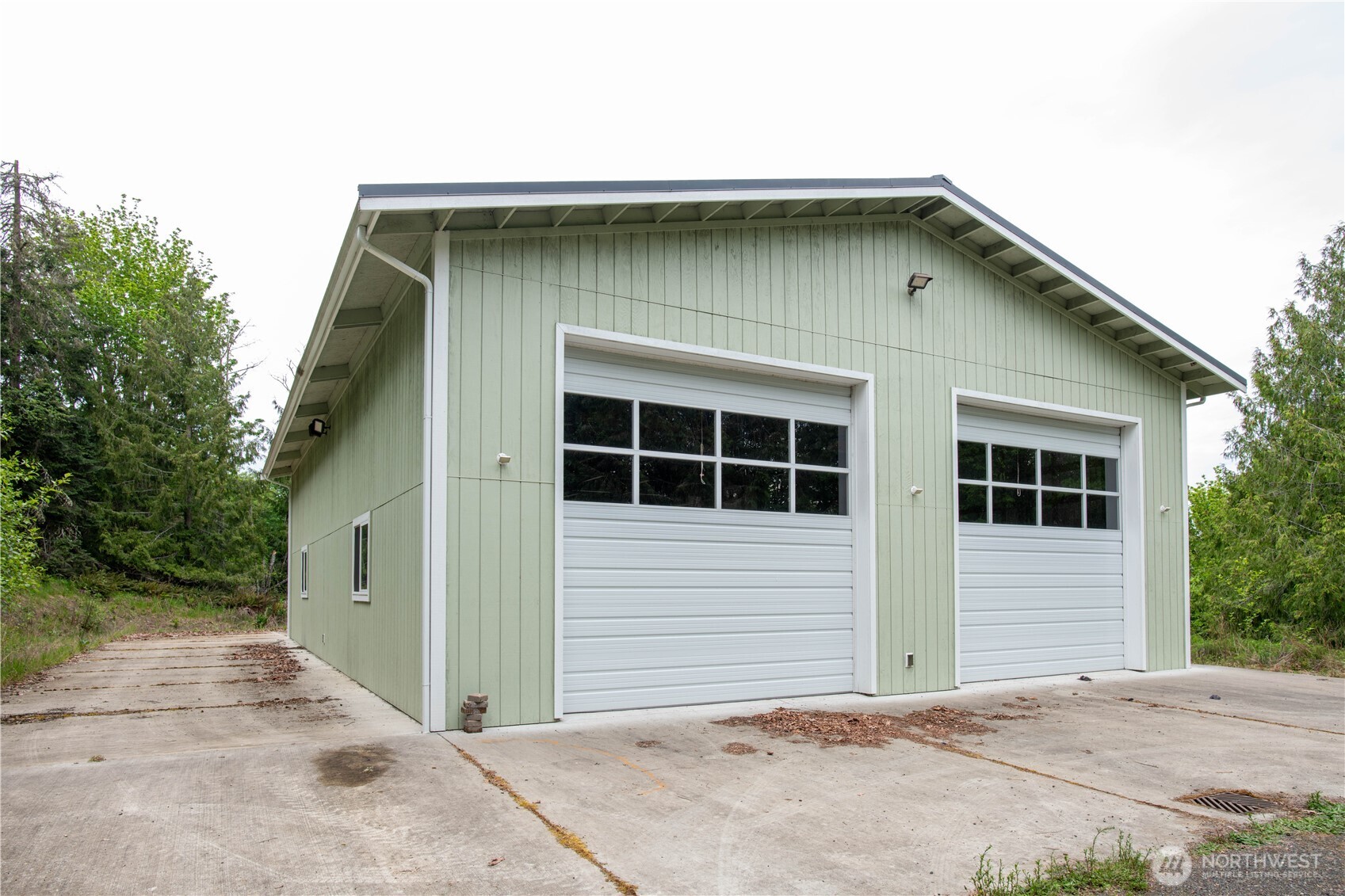 975 E Simmons Road