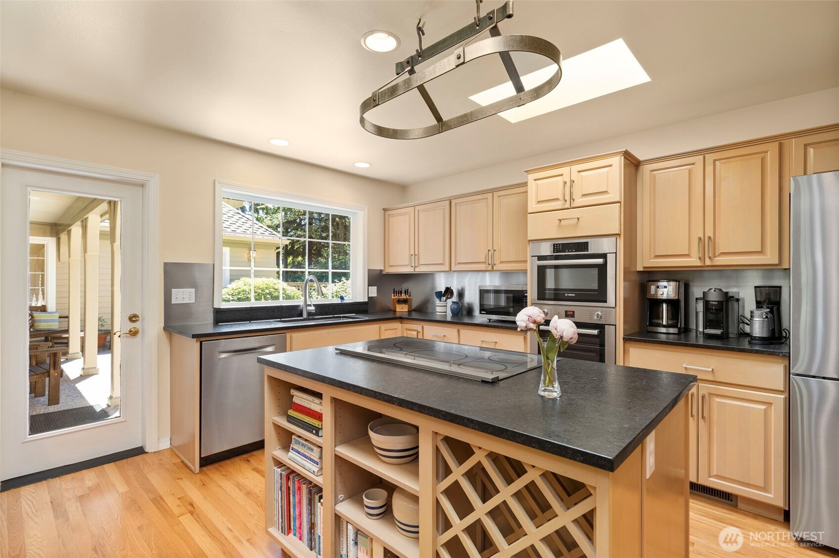 203 Baycliff Drive