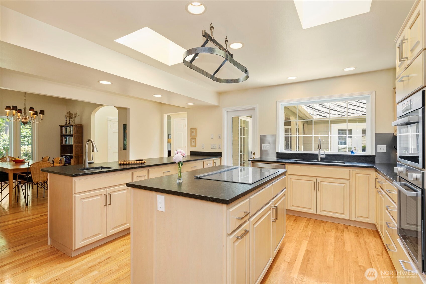 203 Baycliff Drive