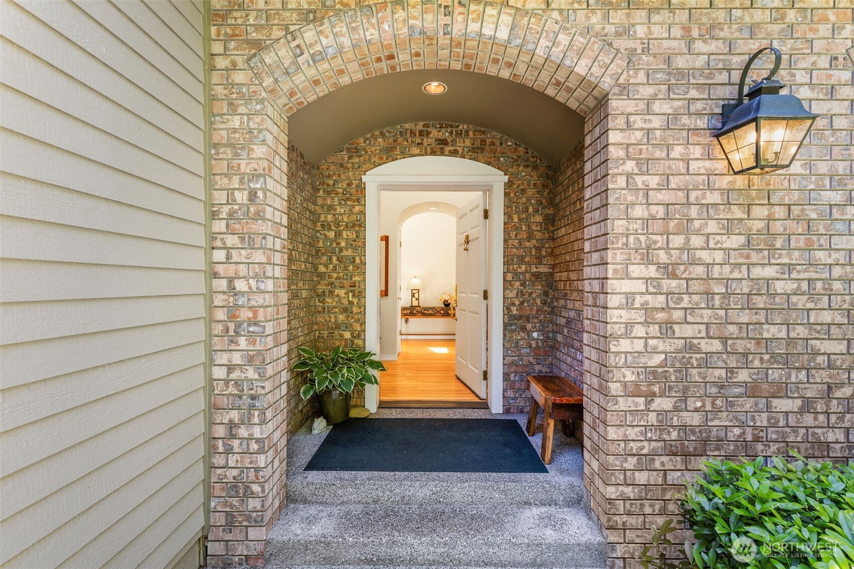 203 Baycliff Drive