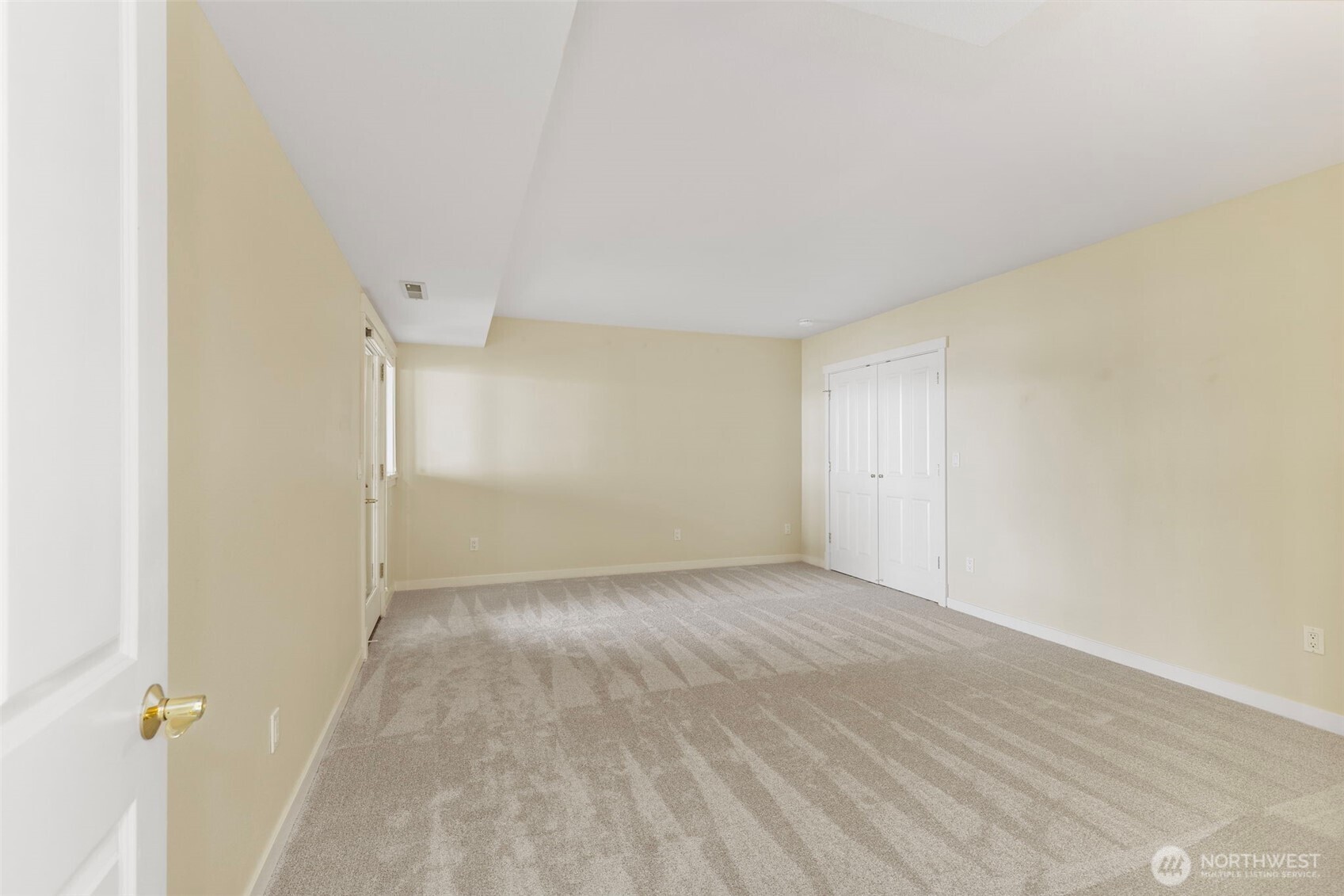 211 Montgomery Lane
