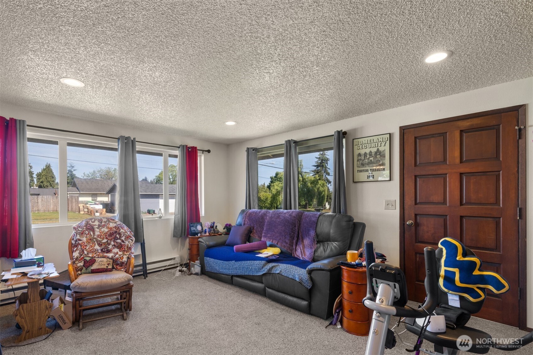 1207 1209 S Pine Street Unit: 1209