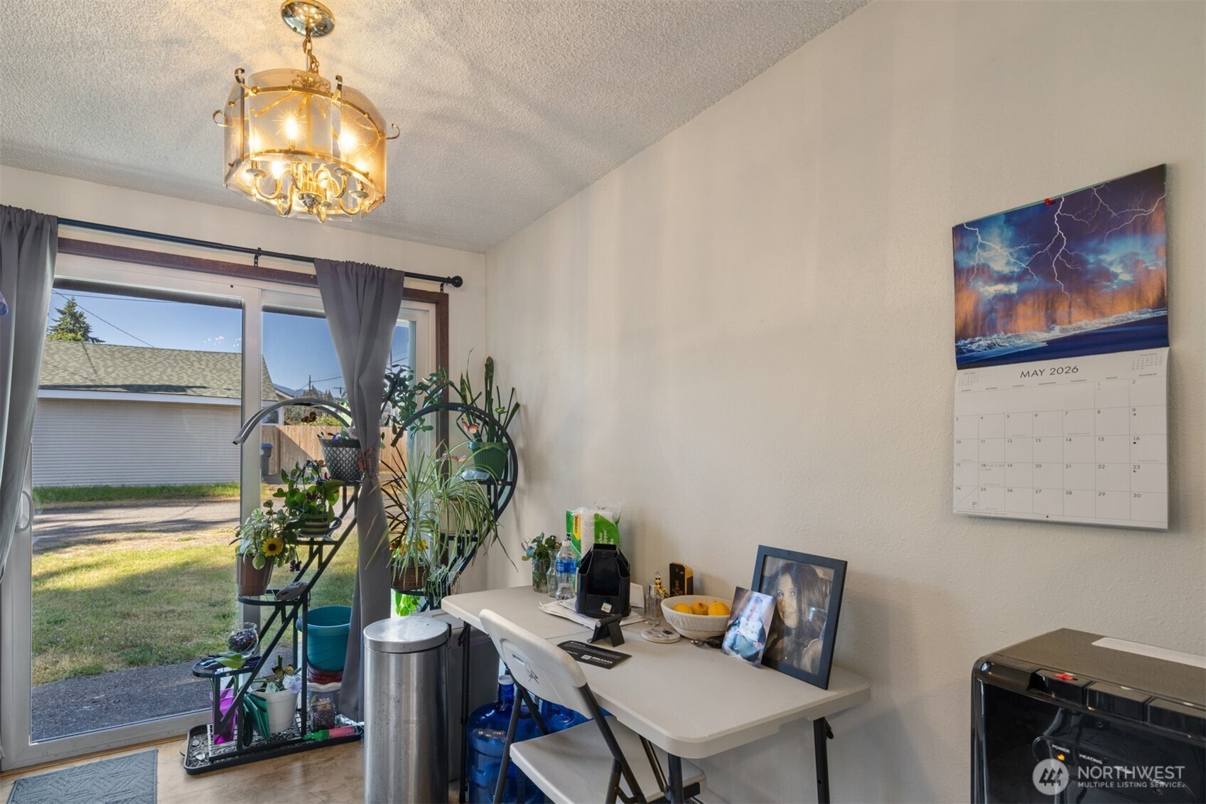 1207 1209 S Pine Street Unit: 1209