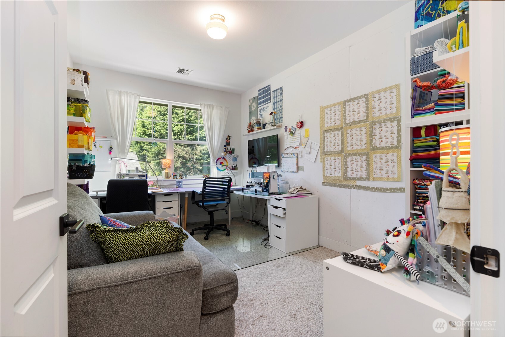20 Dunsmuir Road