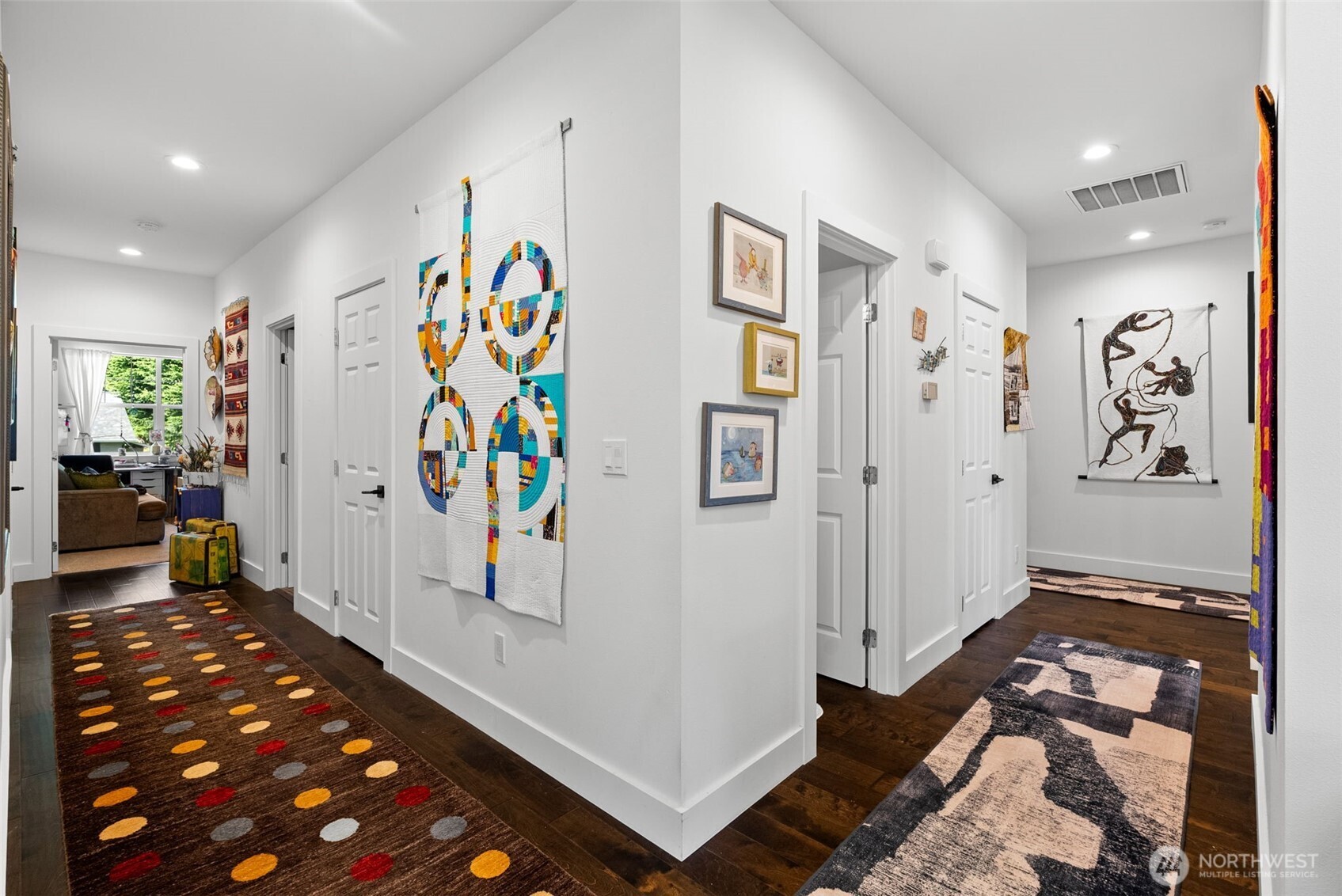 20 Dunsmuir Road