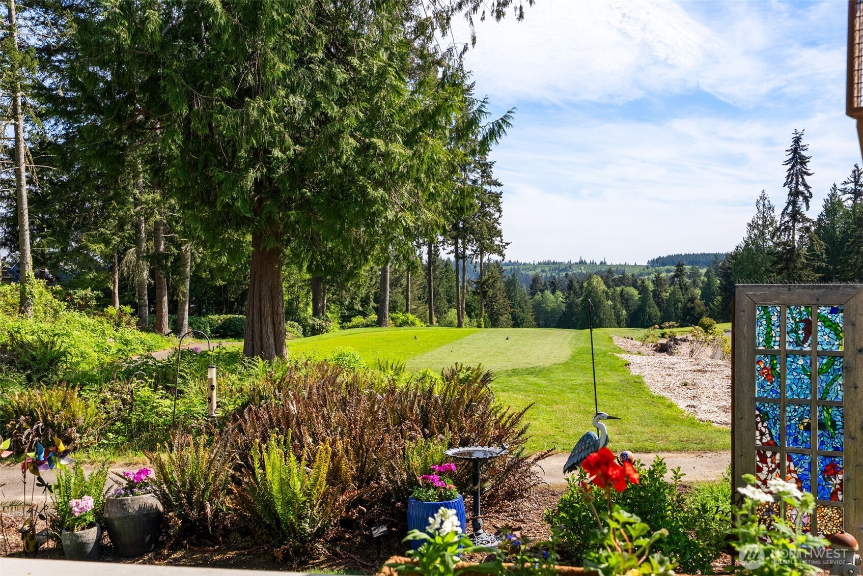 20 Dunsmuir Road