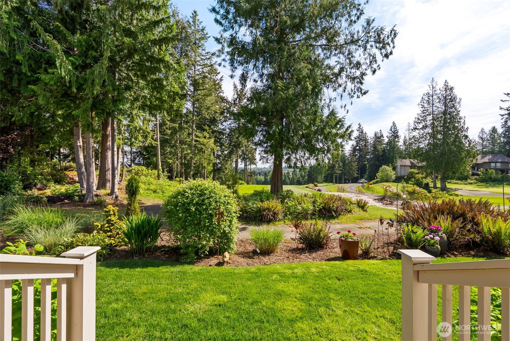 20 Dunsmuir Road
