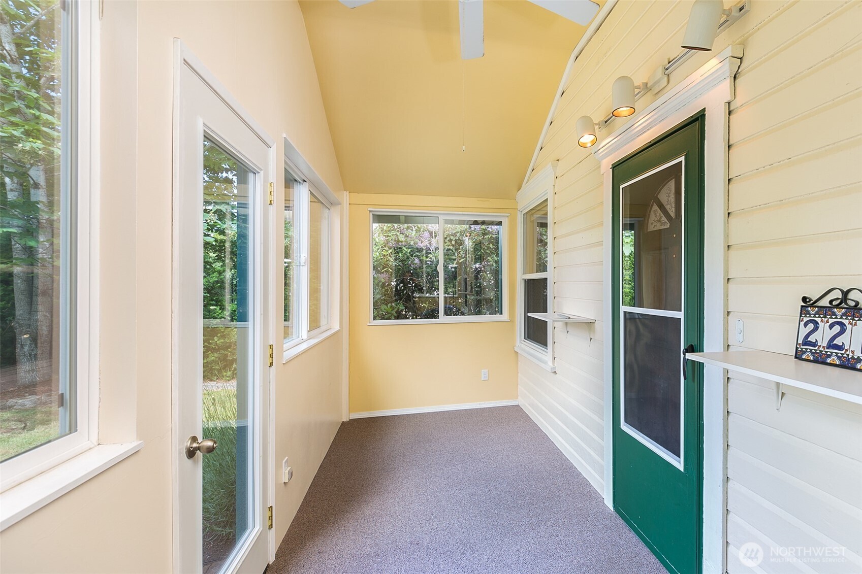 221 W 15th Street