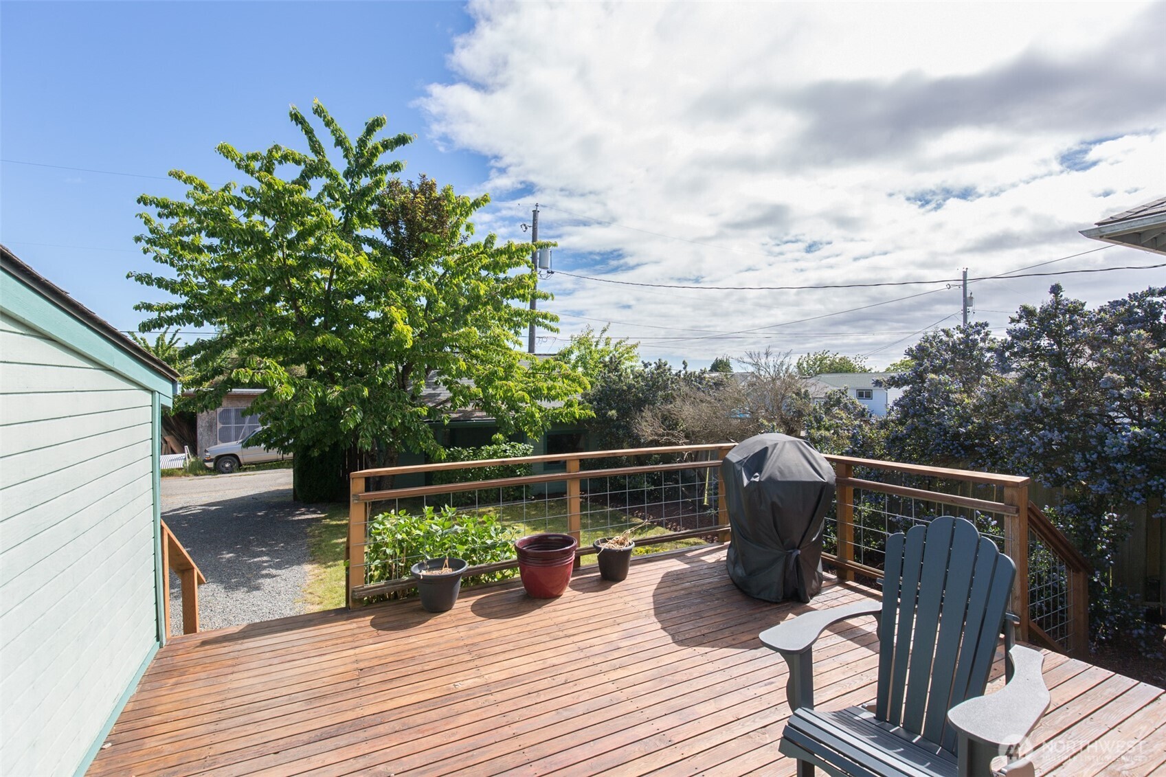 221 W 15th Street