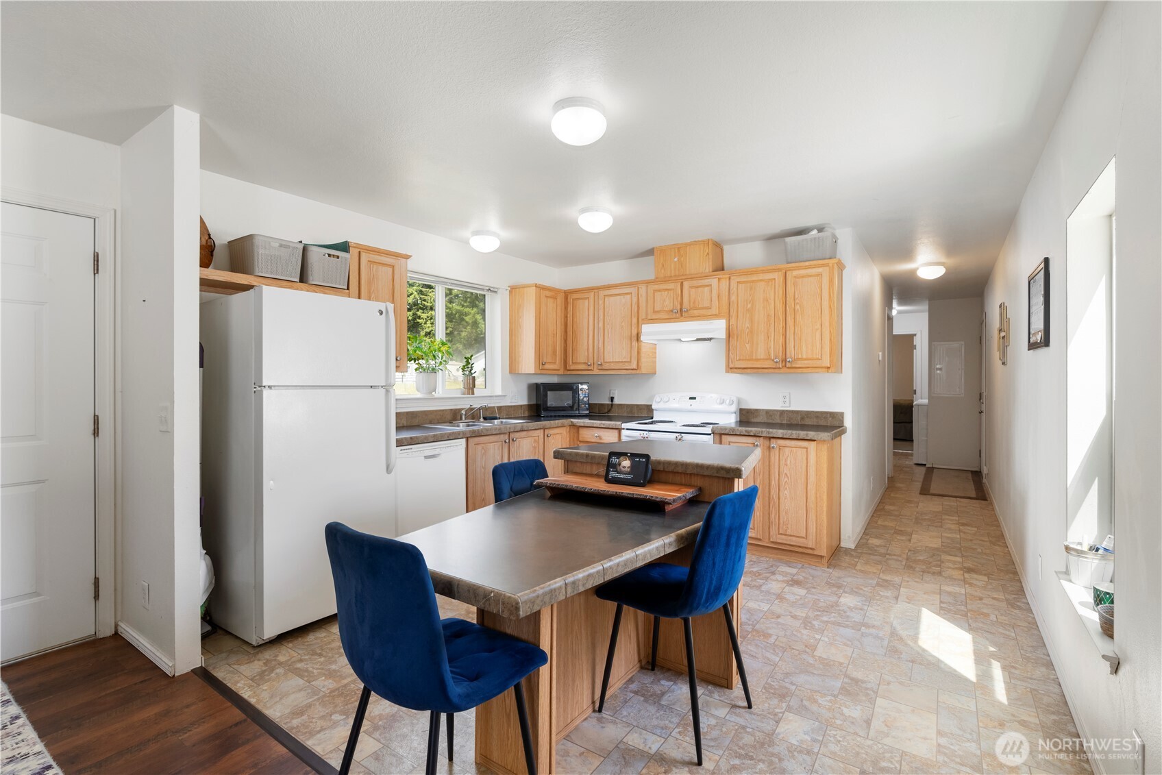 611 Cedar Avenue Unit: 6