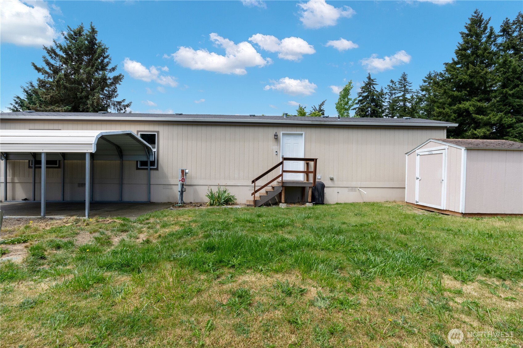 611 Cedar Avenue Unit: 6