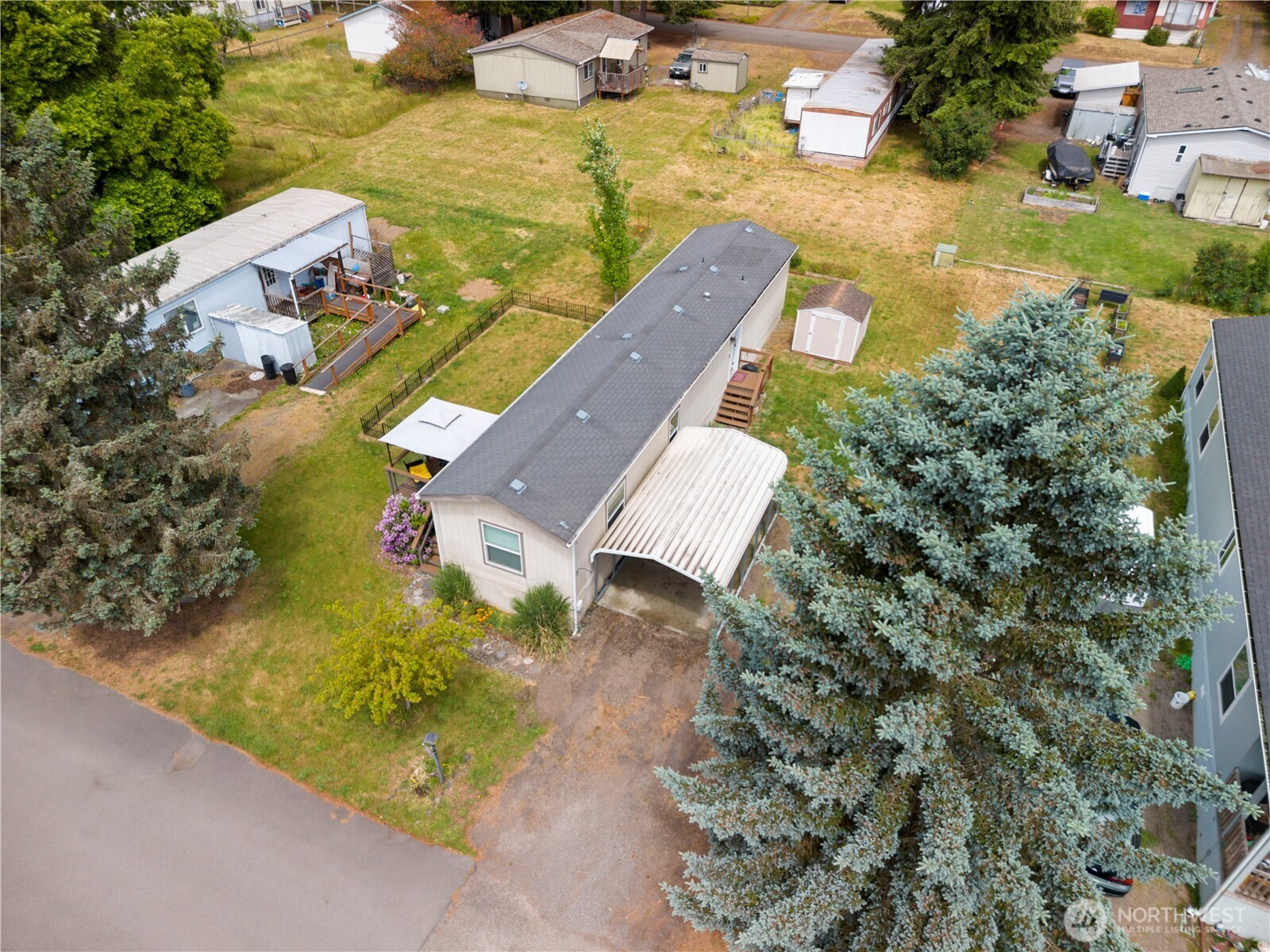 611 Cedar Avenue Unit: 6