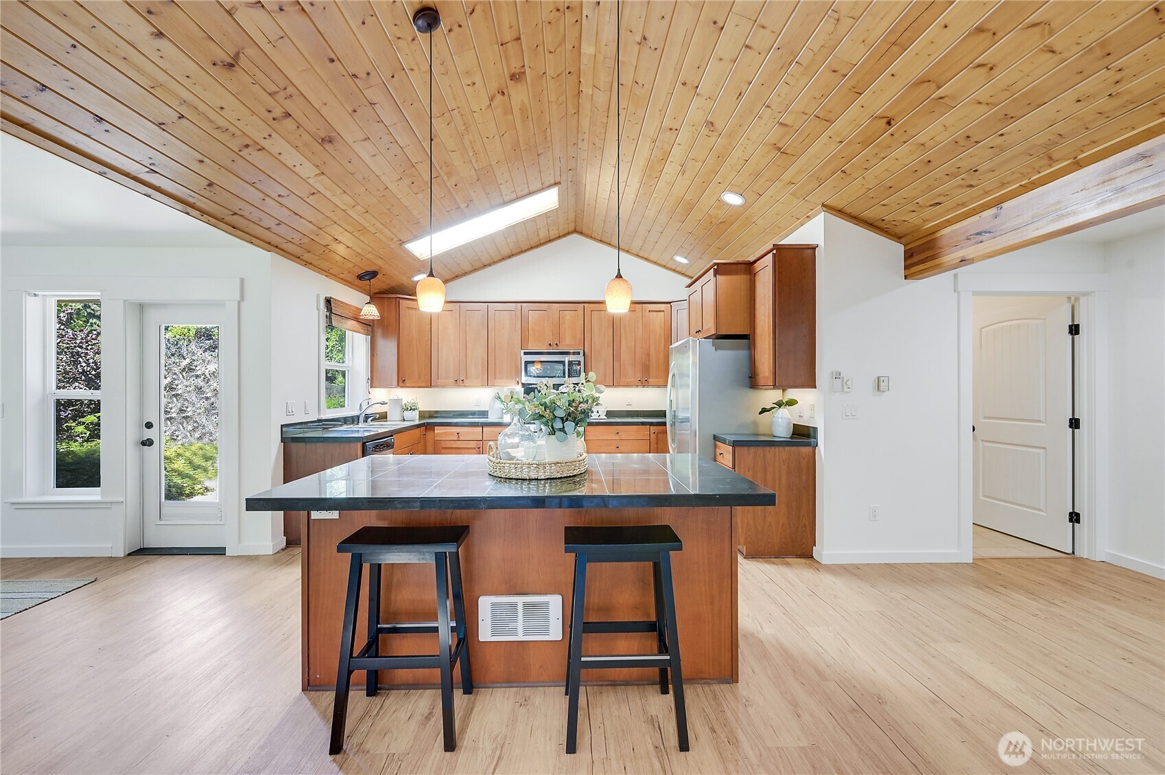 22 Pebble Lane