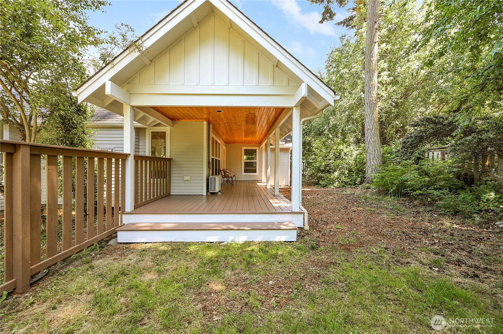 22 Pebble Lane
