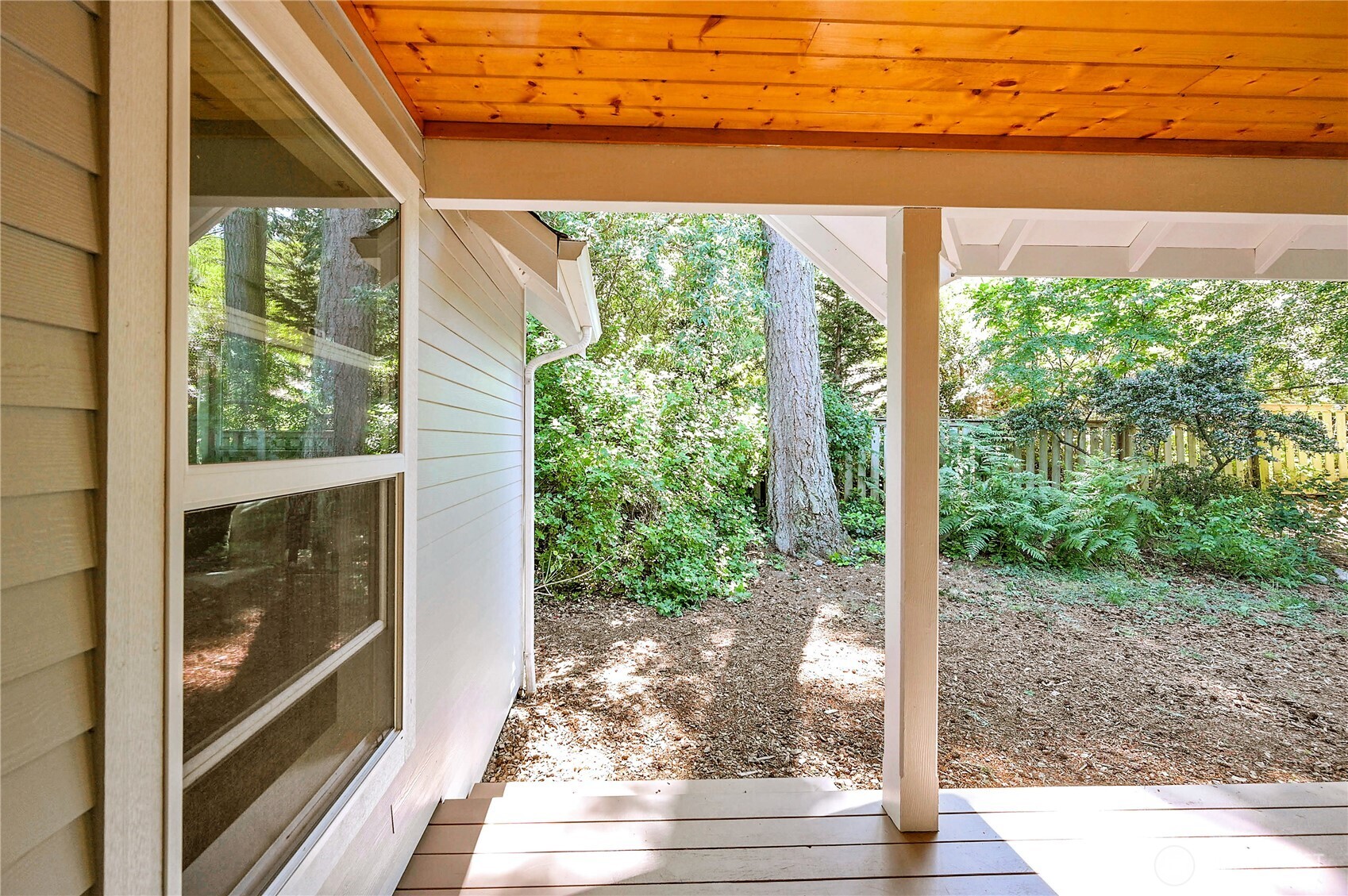 22 Pebble Lane