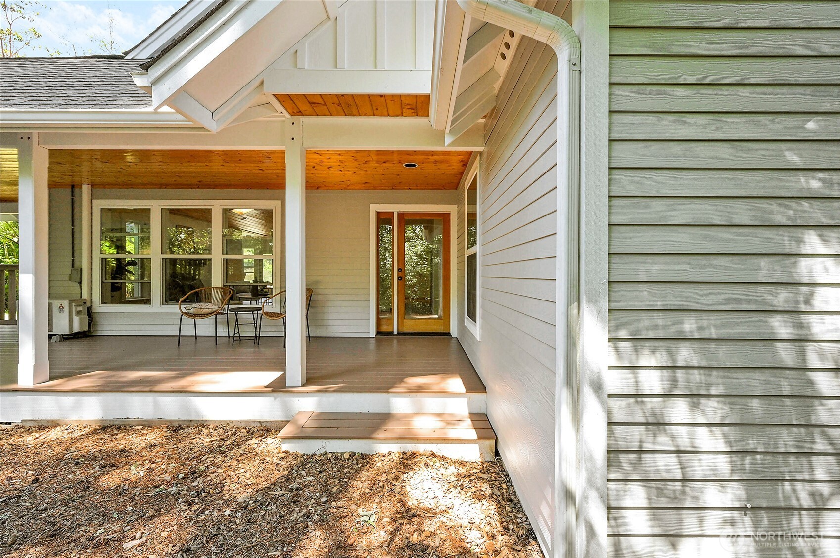 22 Pebble Lane