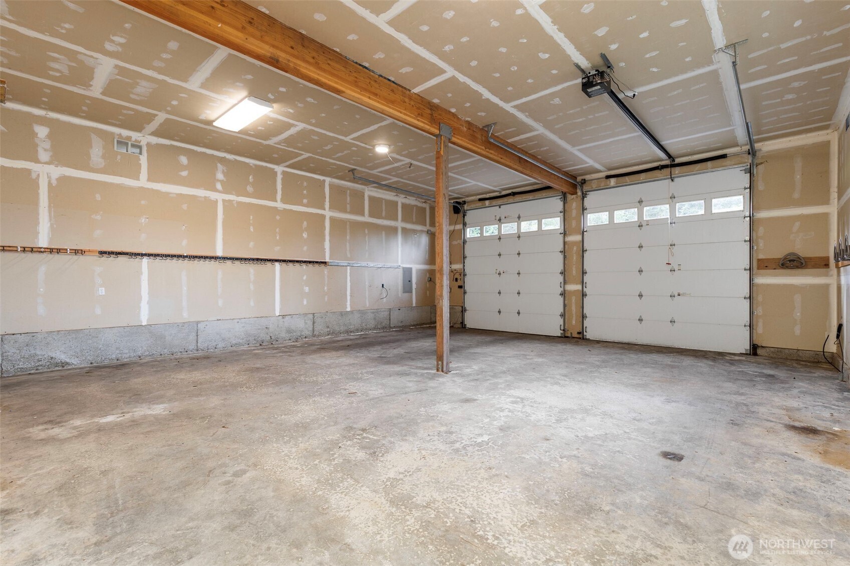 131 S Bay Way