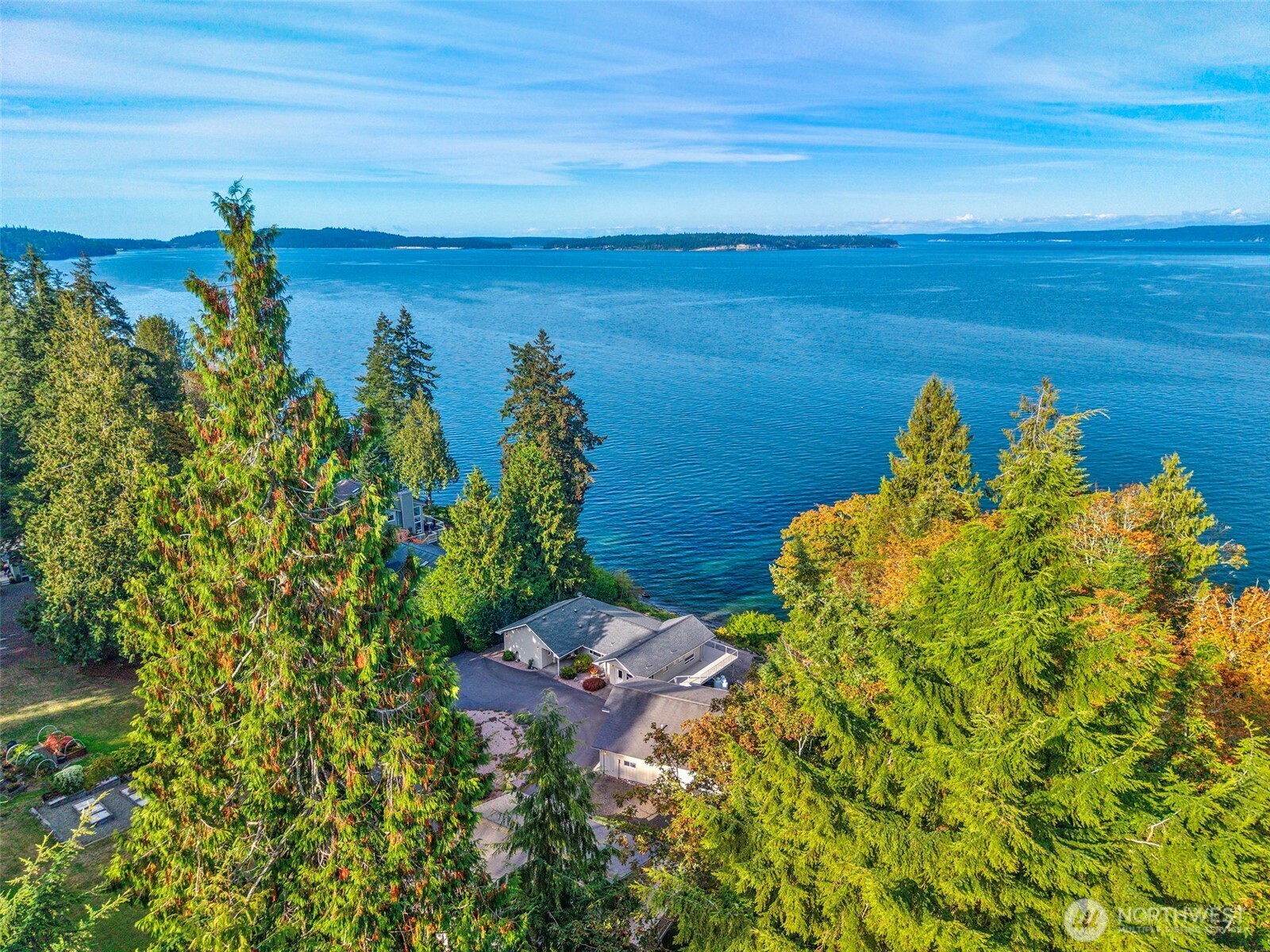 131 S Bay Way