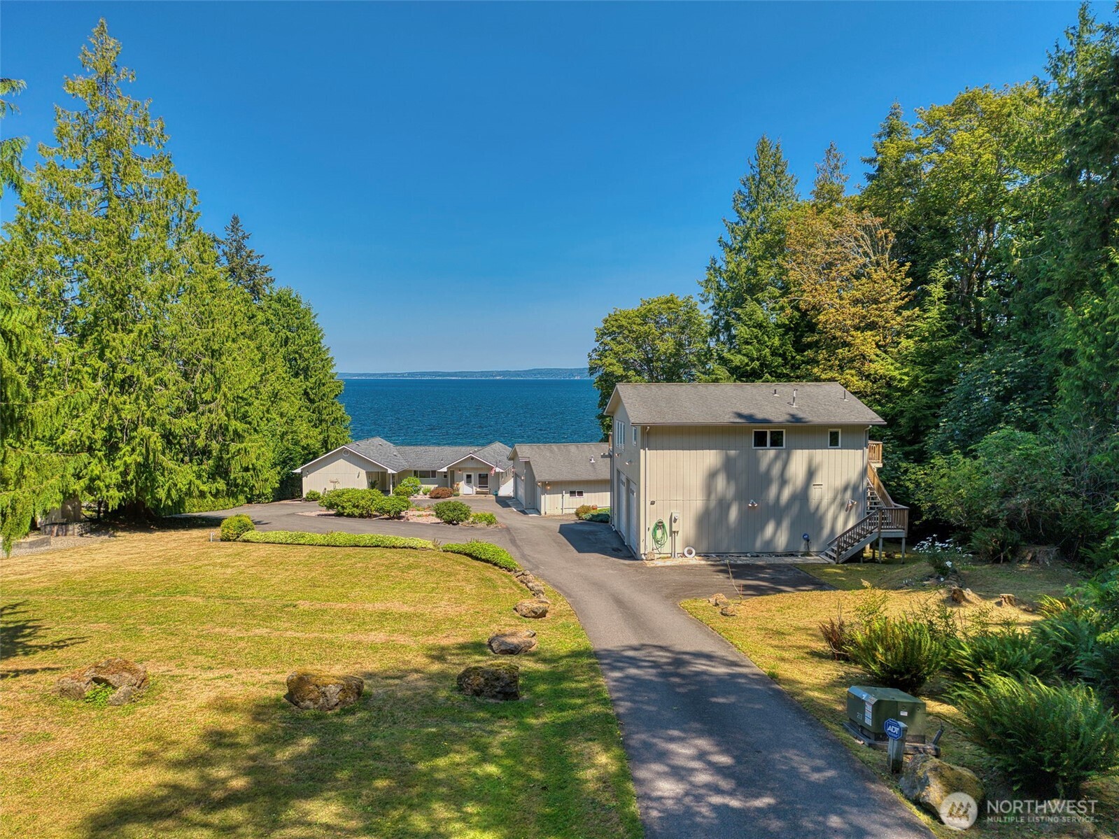 131 S Bay Way