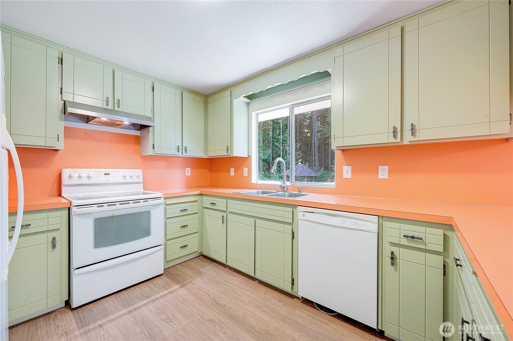 943 S Bagley Creek Road