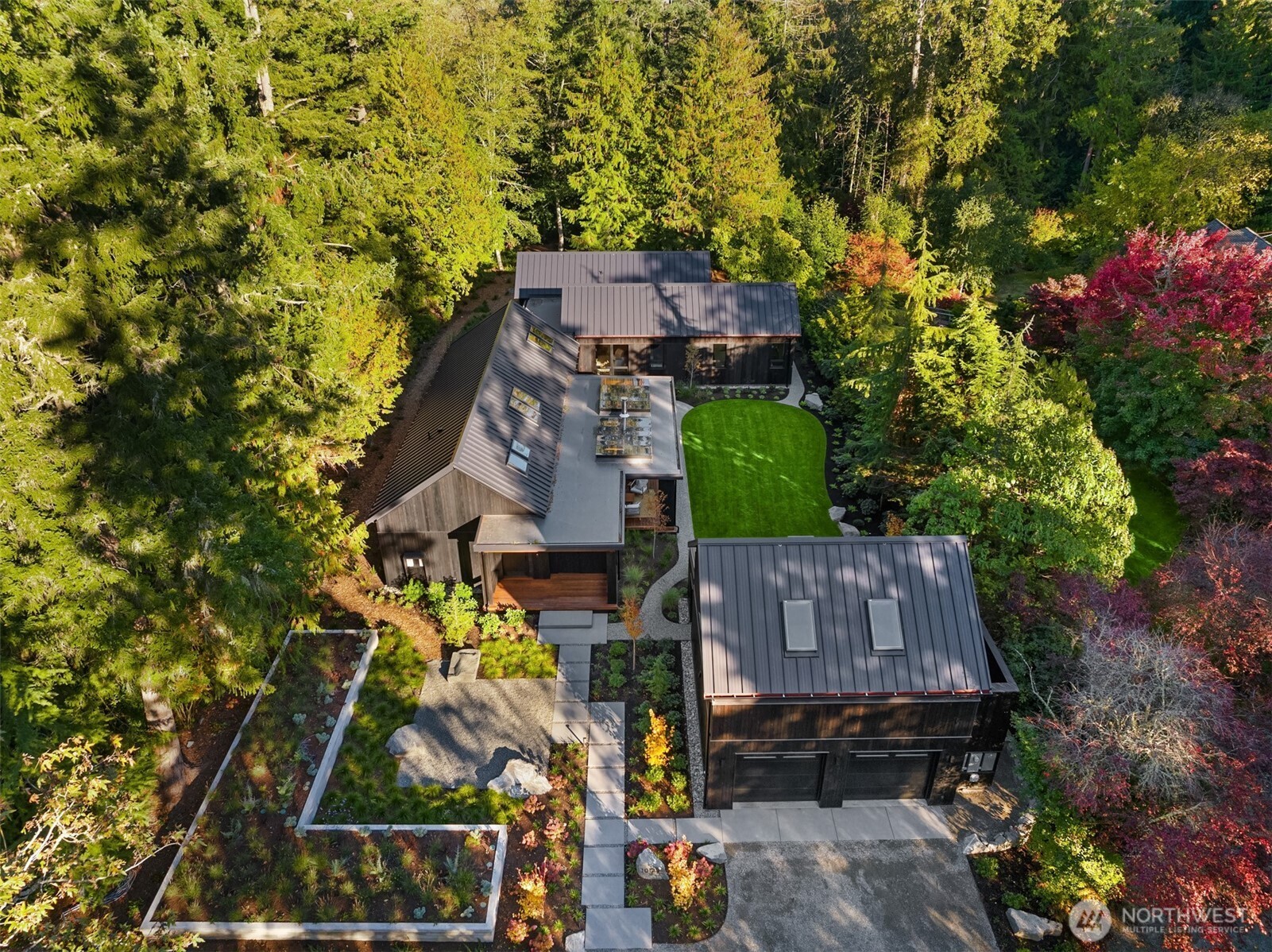 10147 NE Roberts Road