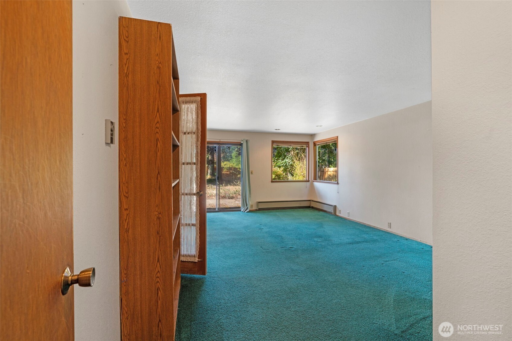 180 W Fitchburg Avenue