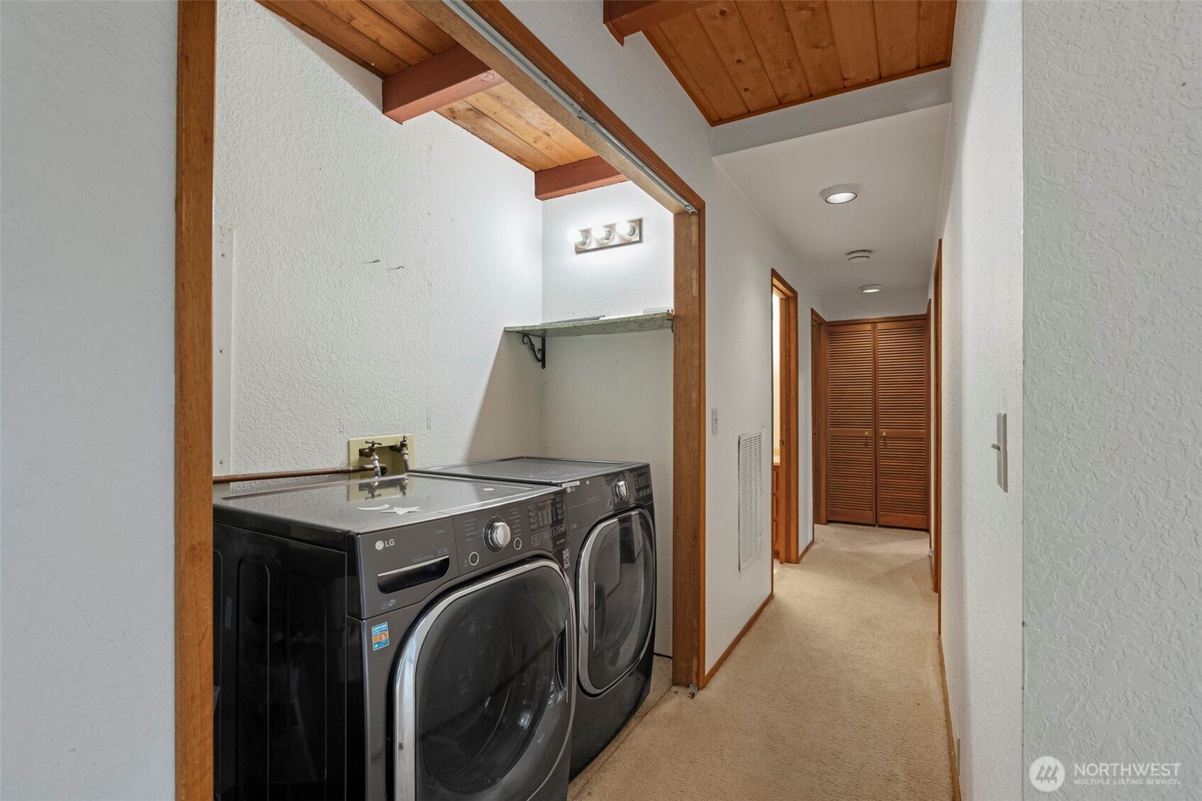 180 W Fitchburg Avenue