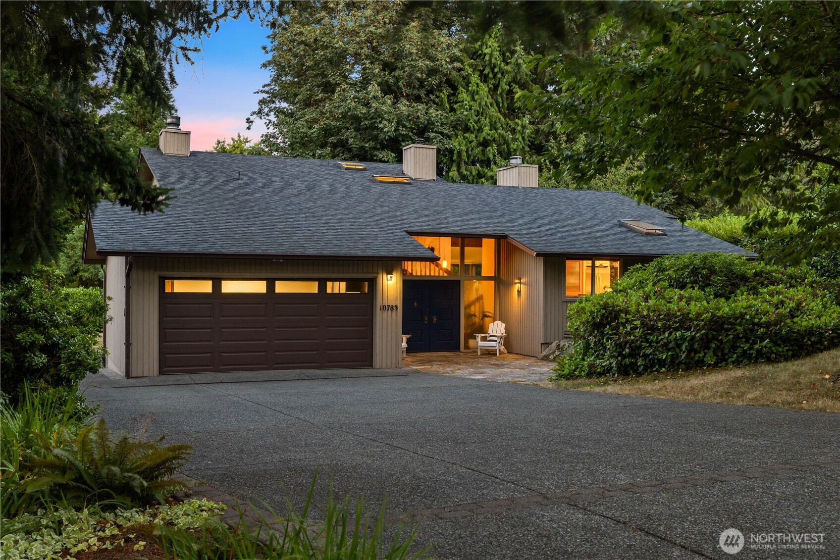 10785 Bill Point Crest NE