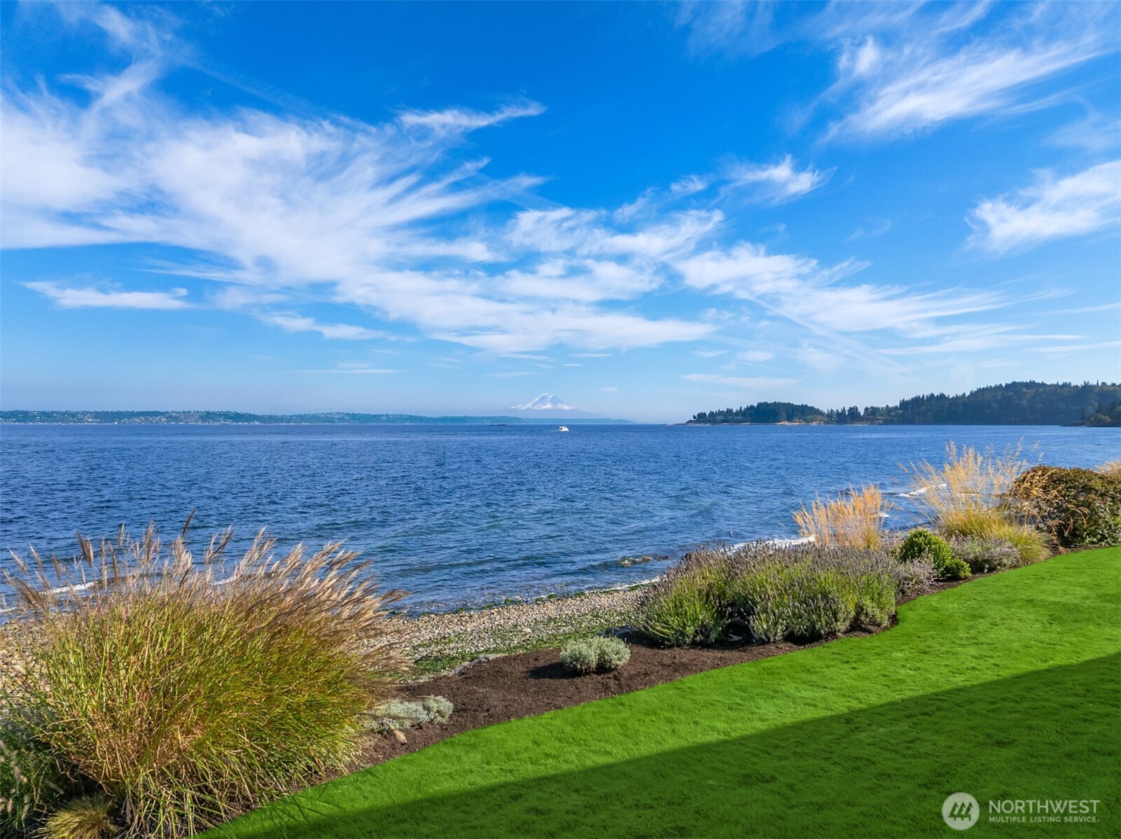 5216 Rockaway Beach Road NE