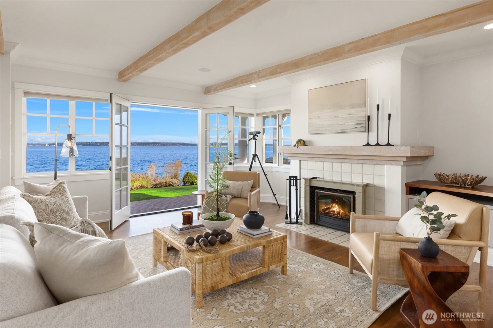 5216 Rockaway Beach Road NE