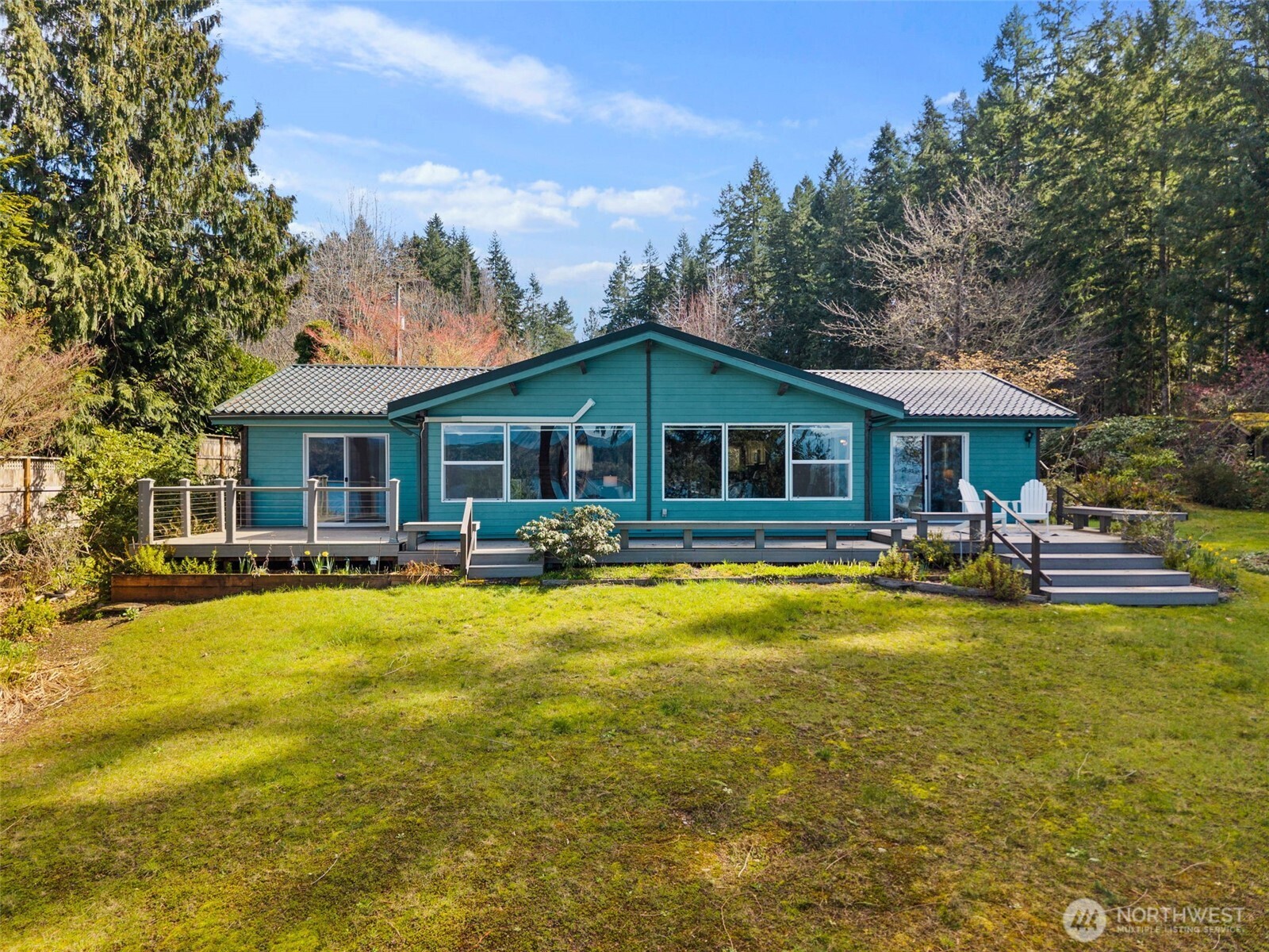 6873 NW Brothers View Lane