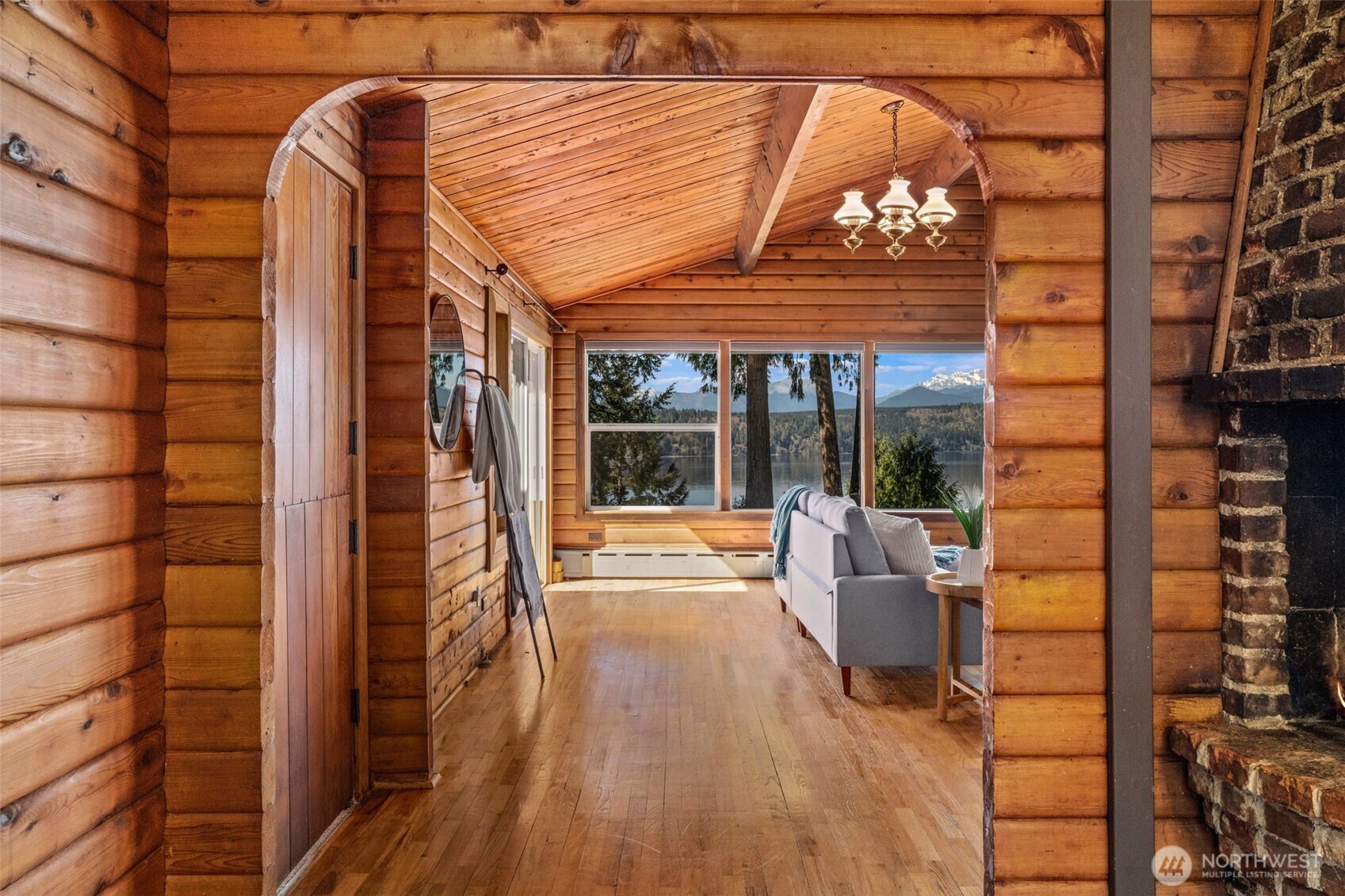 6873 NW Brothers View Lane