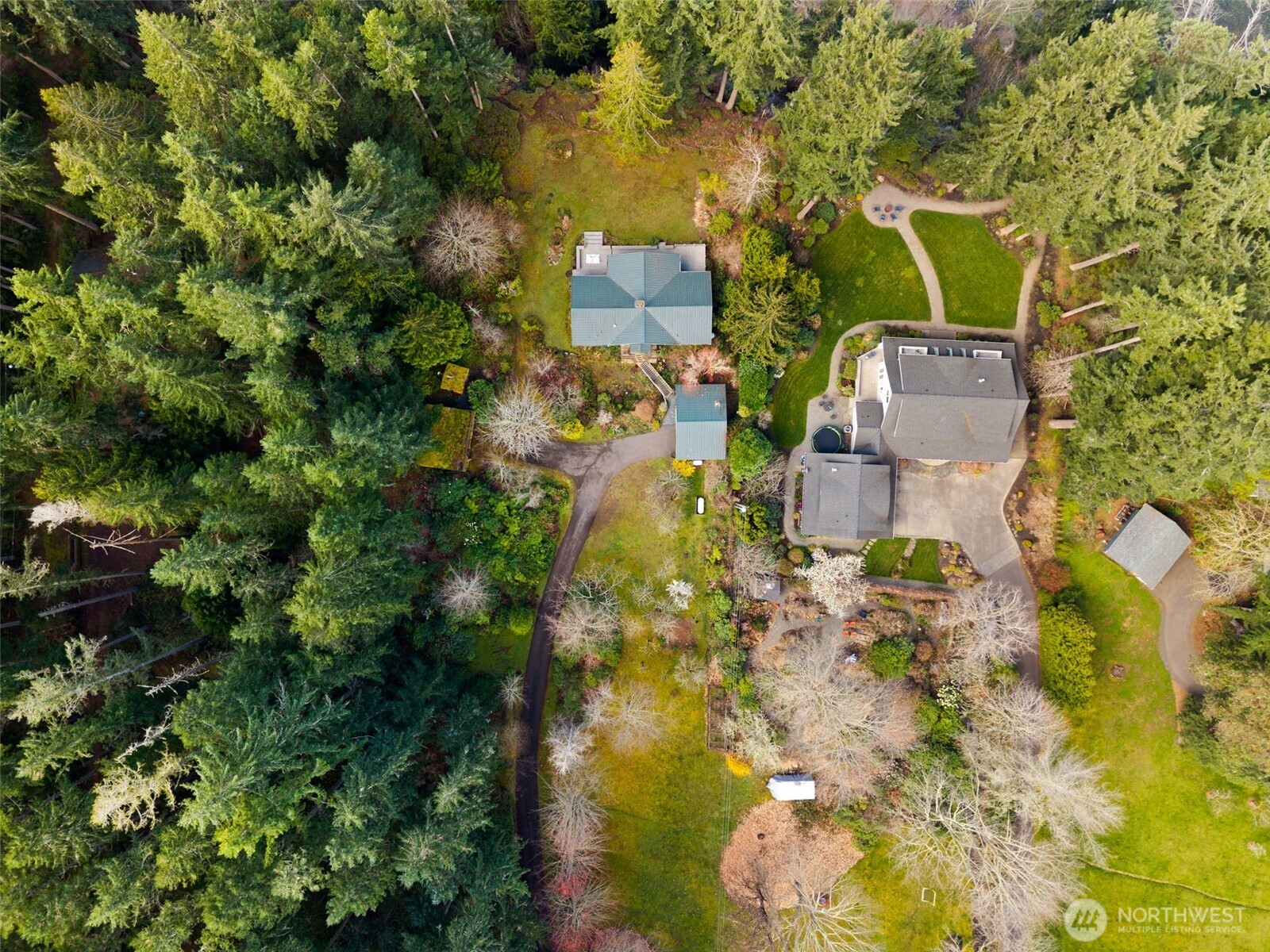 6873 NW Brothers View Lane