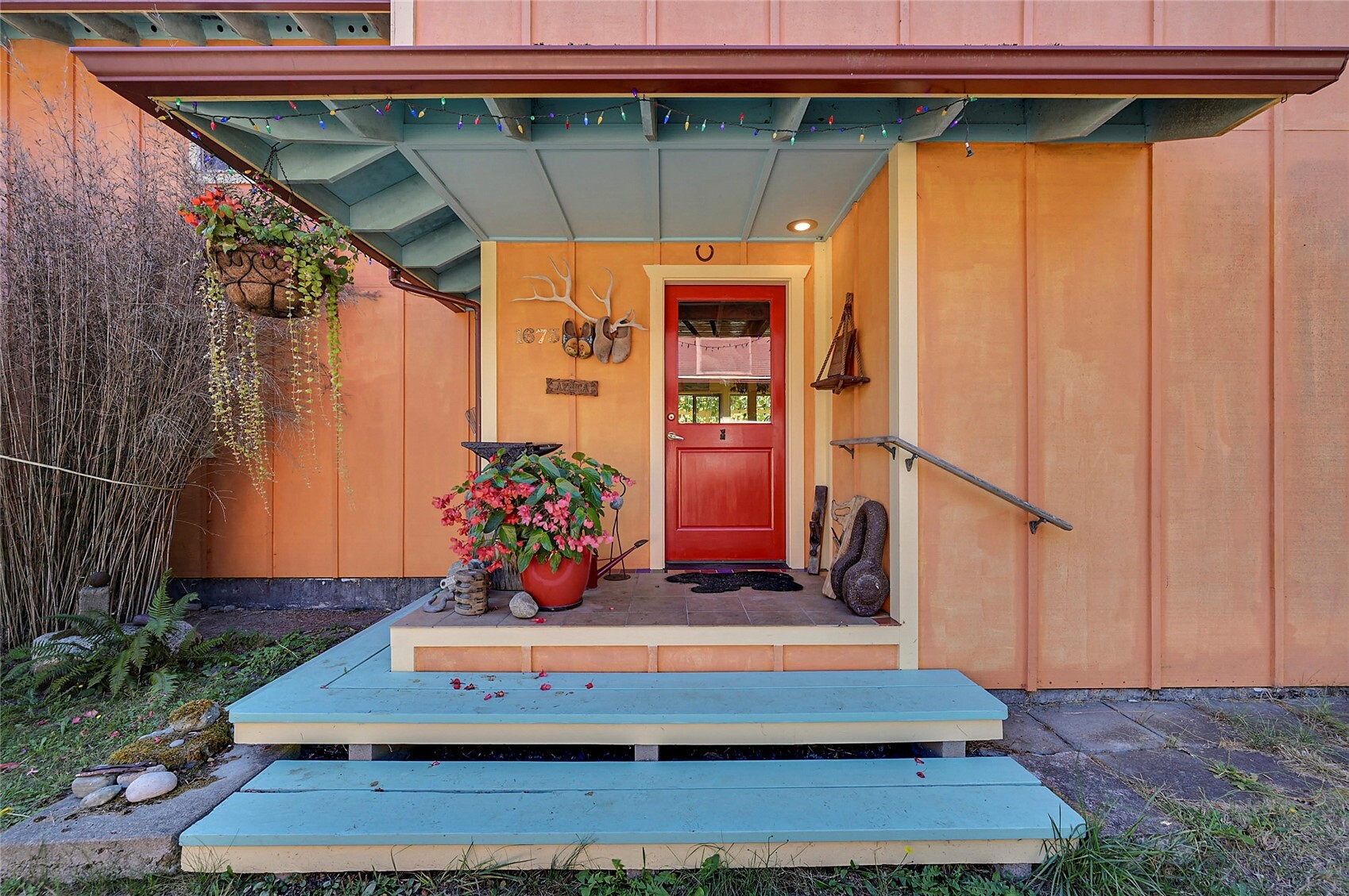 1673 Woodland Drive