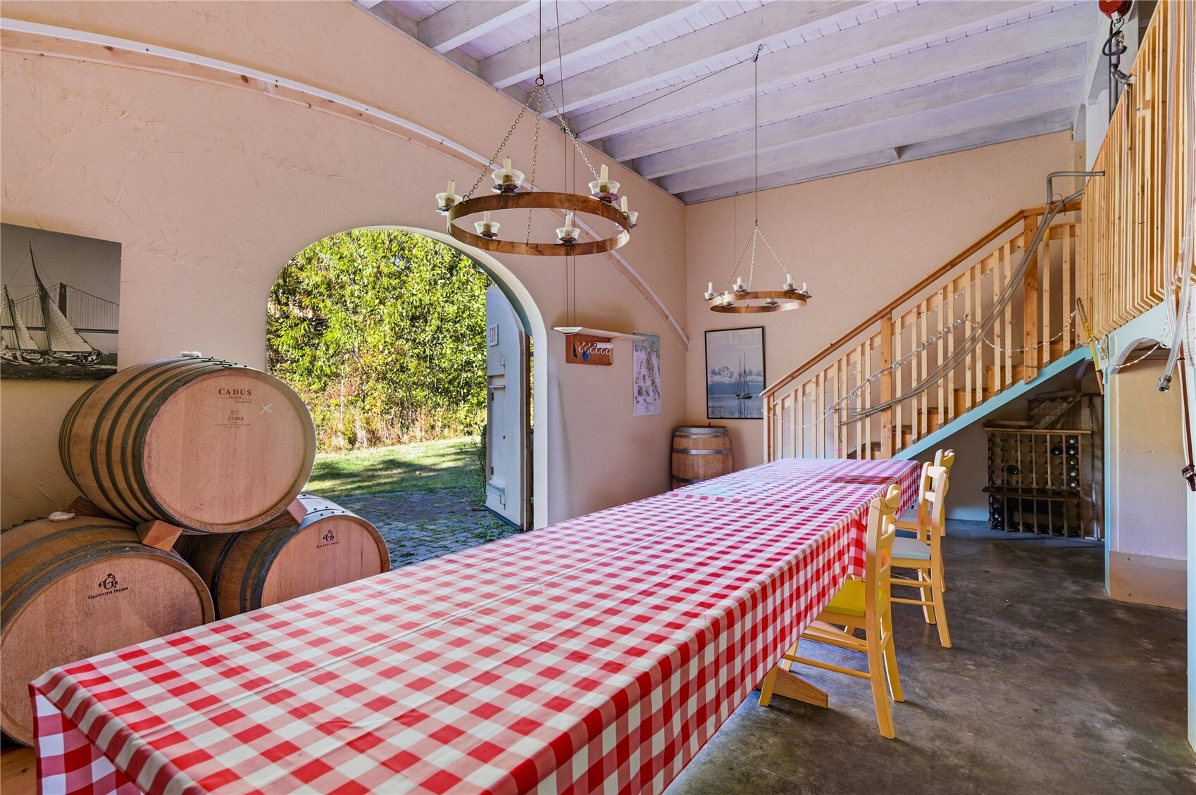 1673 Woodland Drive