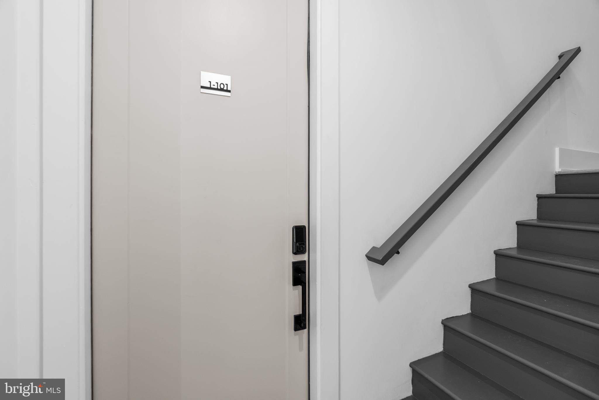 1140 OATES STREET NE 101