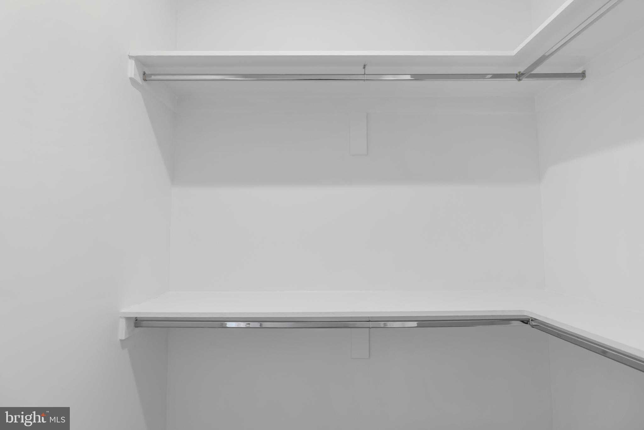 1140 OATES STREET NE 201