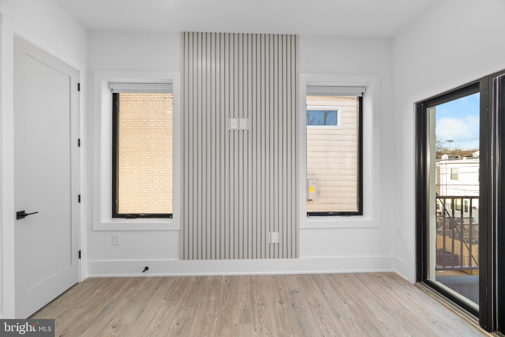 1140 OATES STREET NE 201