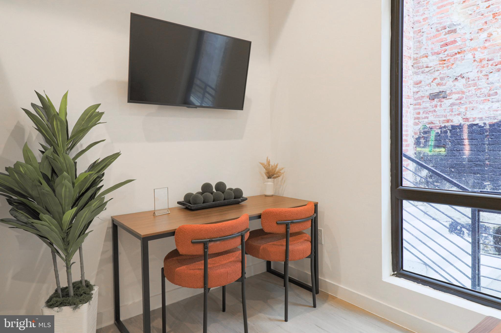 1318 9TH STREET NW 5