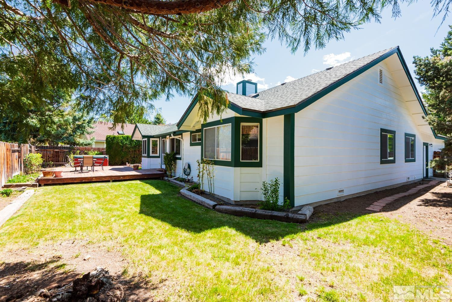 1739 Bougainvillea Drive