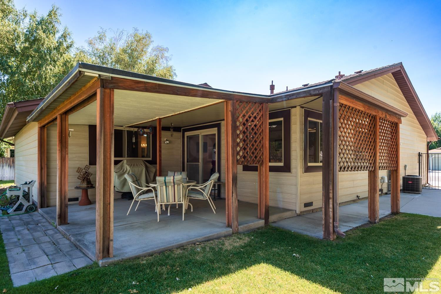 1754 Oakwood Drive