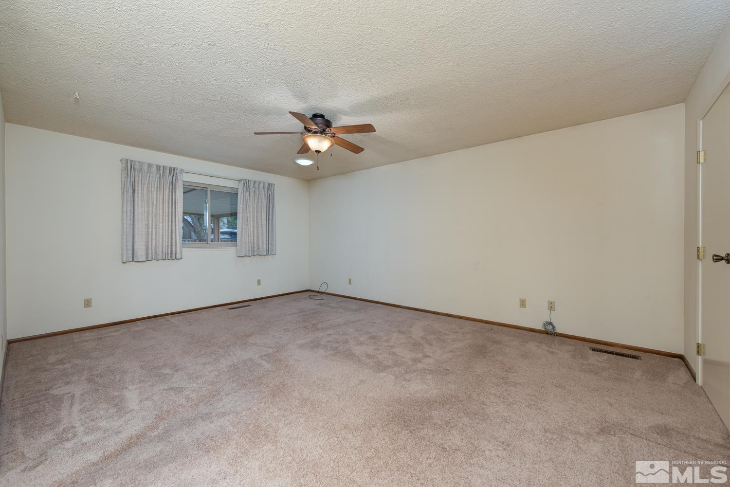 1754 Oakwood Drive